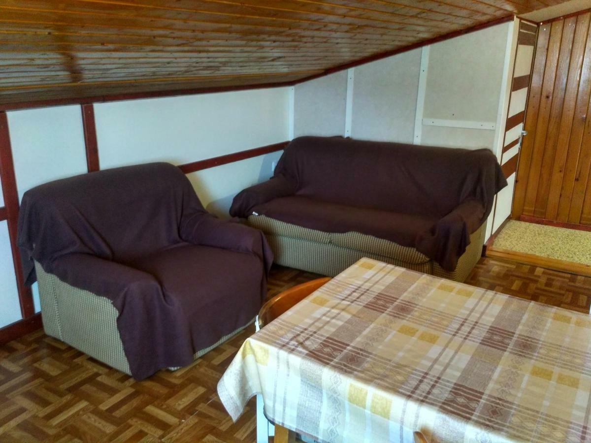 Apartmani Tonica ซูโกชัน ภายนอก รูปภาพ