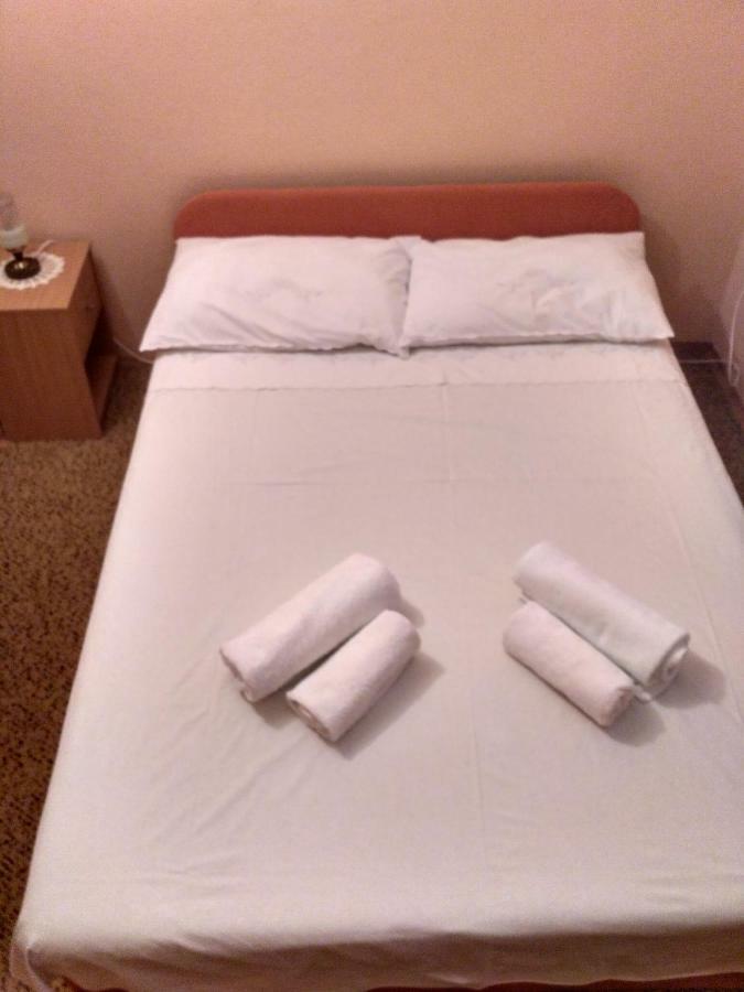 Apartmani Tonica ซูโกชัน ภายนอก รูปภาพ