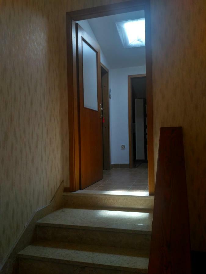 Apartmani Tonica ซูโกชัน ภายนอก รูปภาพ